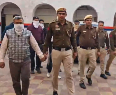 Delhi: Illegal IMEI Tampering and Mobile Assembly Unit Busted in Karol Bagh Under Operation Cyberhawk