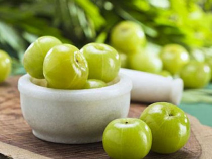 Is Amla the Most Powerful Ayurvedic Solution for Scalp Problems? | Is Amla the Most Powerful Ayurvedic Solution for Scalp Problems?