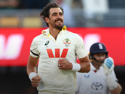 Mitchell Starc Surpasses Wasim Akram, Becomes Highest-Wicket-Taking Left-Arm Pacer in Test History (VIDEO) | Mitchell Starc Surpasses Wasim Akram, Becomes Highest-Wicket-Taking Left-Arm Pacer in Test History (VIDEO)