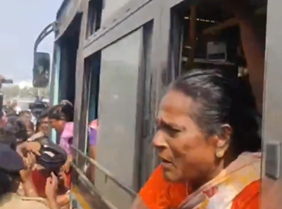 Chennai Sanitation Workers Protest: Protestors Detained for Opposing Privatisation and Demanding Permanent Jobs (Watch Video) | Chennai Sanitation Workers Protest: Protestors Detained for Opposing Privatisation and Demanding Permanent Jobs (Watch Video) Chennai Sanitation Workers Protest: Protestors Detained for Opposing Privatisation and Demanding Permanent Jobs (Watch Video) | Chennai Sanitation Workers Protest: Protestors Detained for Opposing Privatisation and Demanding Permanent Jobs (Watch Video)