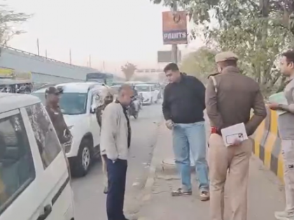 Delhi Shocker: Three Bodies Found Inside Parked Car Near Peeragarhi Flyover | Delhi Shocker: Three Bodies Found Inside Parked Car Near Peeragarhi Flyover Delhi Shocker: Three Bodies Found Inside Parked Car Near Peeragarhi Flyover | Delhi Shocker: Three Bodies Found Inside Parked Car Near Peeragarhi Flyover