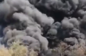 Bhiwandi Fire: Massive Blaze Engulfs Scrap Warehouse in Kon Village, Two Units Destroyed | Bhiwandi Fire: Massive Blaze Engulfs Scrap Warehouse in Kon Village, Two Units Destroyed Bhiwandi Fire: Massive Blaze Engulfs Scrap Warehouse in Kon Village, Two Units Destroyed | Bhiwandi Fire: Massive Blaze Engulfs Scrap Warehouse in Kon Village, Two Units Destroyed