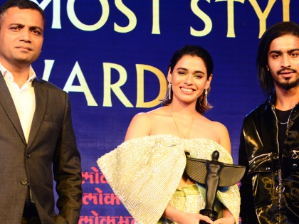 Lokmat Most Stylish Awards 2021: Shalmali Kholgade wins Award for Lokmat Most Stylish Vocalist | Lokmat Most Stylish Awards 2021: Shalmali Kholgade wins Award for Lokmat Most Stylish Vocalist