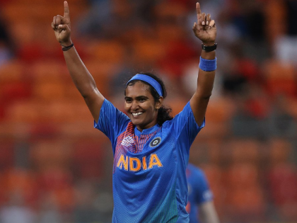 Shikha Pandey Sold to UP Warriorz for INR 2.4 Crore at WPL 2026 Auction | Shikha Pandey Sold to UP Warriorz for INR 2.4 Crore at WPL 2026 Auction