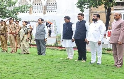 26/11 Attacks: CM Eknath Shinde, Governor pay floral tributes to martyrs | 26/11 Attacks: CM Eknath Shinde, Governor pay floral tributes to martyrs