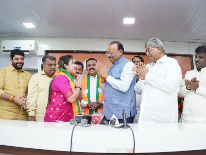 Five Shiv Sena (UBT) Corporators Join BJP Ahead of Pune Municipal Corporation Elections | Five Shiv Sena (UBT) Corporators Join BJP Ahead of Pune Municipal Corporation Elections Five Shiv Sena (UBT) Corporators Join BJP Ahead of Pune Municipal Corporation Elections | Five Shiv Sena (UBT) Corporators Join BJP Ahead of Pune Municipal Corporation Elections