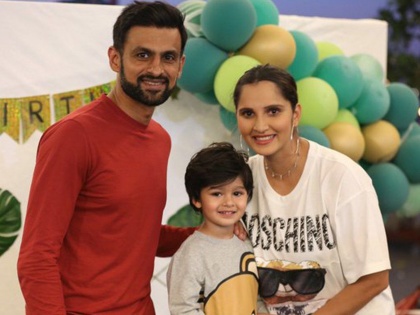 Sania Mirza's son Izhaan Faces Harassment at School after Shoaib Malik's Third Marriage | Sania Mirza's son Izhaan Faces Harassment at School after Shoaib Malik's Third Marriage