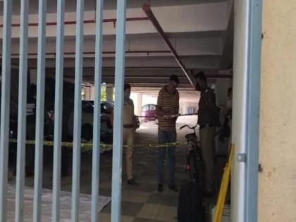 Pune Crime: 5 Assailants Kill Youth With Koyta in Broad Daylight Near Sinhgad College, Smash Head With Stone | Pune Crime: 5 Assailants Kill Youth With Koyta in Broad Daylight Near Sinhgad College, Smash Head With Stone Pune Crime: 5 Assailants Kill Youth With Koyta in Broad Daylight Near Sinhgad College, Smash Head With Stone | Pune Crime: 5 Assailants Kill Youth With Koyta in Broad Daylight Near Sinhgad College, Smash Head With Stone