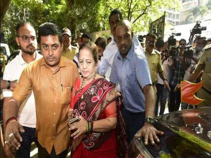 Watch: Ex-Mumbai mayor Kishori Pednekar appears before ED in 'COVID body bag scam' | Watch: Ex-Mumbai mayor Kishori Pednekar appears before ED in 'COVID body bag scam'