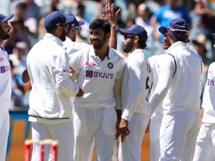 India tour of Australia: Wearing of masks compulsory for fans during Sydney Test | India tour of Australia: Wearing of masks compulsory for fans during Sydney Test