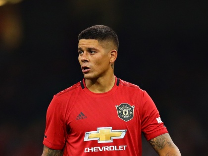 Manchester United Defender Marcos Rojo breaks lockdown rules caught smoking with friends | Manchester United Defender Marcos Rojo breaks lockdown rules caught smoking with friends