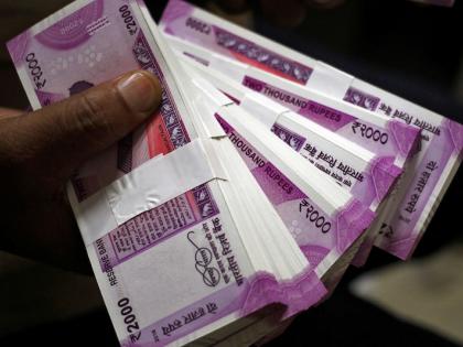 SBI receives Rs 2,000 notes worth Rs 14,000 crore as deposit after RBI announcement | SBI receives Rs 2,000 notes worth Rs 14,000 crore as deposit after RBI announcement