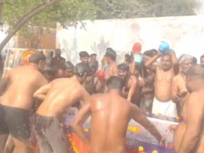 'Snan Parv': Holy Water from Triveni Sangam Distributed to 75 Prisons in Uttar Pradesh (Watch) | 'Snan Parv': Holy Water from Triveni Sangam Distributed to 75 Prisons in Uttar Pradesh (Watch) 'Snan Parv': Holy Water from Triveni Sangam Distributed to 75 Prisons in Uttar Pradesh (Watch) | 'Snan Parv': Holy Water from Triveni Sangam Distributed to 75 Prisons in Uttar Pradesh (Watch)