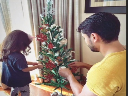 Ahead of festive season, Kunal Kemmu and daughter Inaaya begin prep for Christmas | Ahead of festive season, Kunal Kemmu and daughter Inaaya begin prep for Christmas
