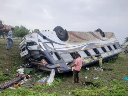 Pune-Solapur Highway Accident: 30 Injured After Private Bus Overturns As Driver Falls Asleep | Pune-Solapur Highway Accident: 30 Injured After Private Bus Overturns As Driver Falls Asleep Pune-Solapur Highway Accident: 30 Injured After Private Bus Overturns As Driver Falls Asleep | Pune-Solapur Highway Accident: 30 Injured After Private Bus Overturns As Driver Falls Asleep