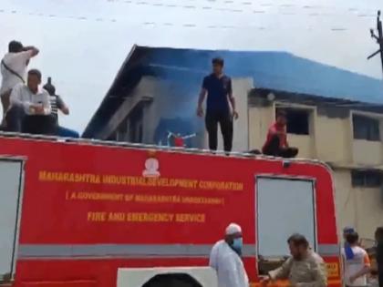 Solapur Fire: 8 Killed in Massive Blaze at Central Textile Mills On Akkalkot Road In MIDC | Solapur Fire: 8 Killed in Massive Blaze at Central Textile Mills On Akkalkot Road In MIDC Solapur Fire: 8 Killed in Massive Blaze at Central Textile Mills On Akkalkot Road In MIDC | Solapur Fire: 8 Killed in Massive Blaze at Central Textile Mills On Akkalkot Road In MIDC