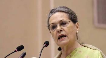 Sonia Gandhi tells Smriti Irani to 'shut up' in Lok Sabha | Sonia Gandhi tells Smriti Irani to 'shut up' in Lok Sabha
