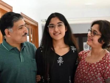 Srijani Mukherjee: 17-Year-Old ISC Topper From Kolkata Removes Surname For Humanity | Srijani Mukherjee: 17-Year-Old ISC Topper From Kolkata Removes Surname For Humanity Srijani Mukherjee: 17-Year-Old ISC Topper From Kolkata Removes Surname For Humanity | Srijani Mukherjee: 17-Year-Old ISC Topper From Kolkata Removes Surname For Humanity