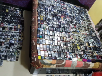 Mumbai: Police Trace and Return 8,000 Stolen Mobile Phones to Owners | Mumbai: Police Trace and Return 8,000 Stolen Mobile Phones to Owners
