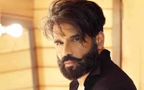 Suniel Shetty Health Update: Actor Injured on Hunter 2 Set, Shares Heartfelt Message with Fans