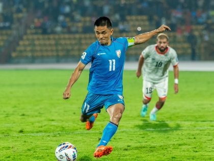 Sunil Chhetri Marks His 150th International Appearance with Goal in India vs Afghanistan FIFA World Cup Qualifier (Watch Video) | Sunil Chhetri Marks His 150th International Appearance with Goal in India vs Afghanistan FIFA World Cup Qualifier (Watch Video)