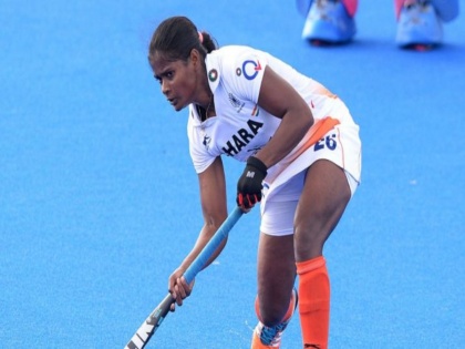 Injury forces Sunita Lakra to retire from international hockey | Injury forces Sunita Lakra to retire from international hockey
