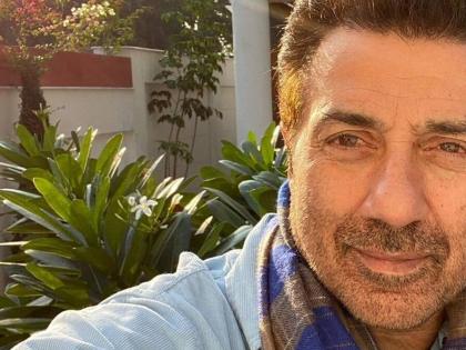 Sunny Deol suffers back injury, actor flies to US for medical treatment | Sunny Deol suffers back injury, actor flies to US for medical treatment