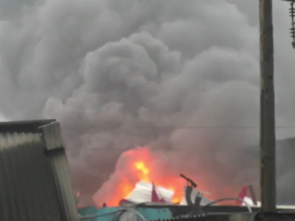 Surat Fire: 2 Workers Killed, Over 20 Injured As Blast Triggers Blaze at Textile Unit in Gujarat (VIDEO) | Surat Fire: 2 Workers Killed, Over 20 Injured As Blast Triggers Blaze at Textile Unit in Gujarat (VIDEO) Surat Fire: 2 Workers Killed, Over 20 Injured As Blast Triggers Blaze at Textile Unit in Gujarat (VIDEO) | Surat Fire: 2 Workers Killed, Over 20 Injured As Blast Triggers Blaze at Textile Unit in Gujarat (VIDEO)