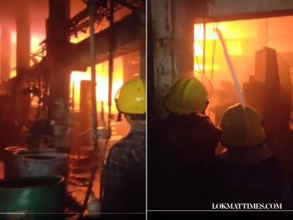 Surat Fire: Massive Blaze Erupts at Textile Unit in Palsana area | Surat Fire: Massive Blaze Erupts at Textile Unit in Palsana area