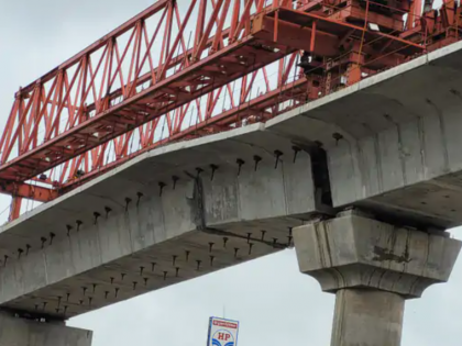 Surat: Crack Develops in Concrete Girder of Under-Construction Metro Bridge (Watch Video) | Surat: Crack Develops in Concrete Girder of Under-Construction Metro Bridge (Watch Video) Surat: Crack Develops in Concrete Girder of Under-Construction Metro Bridge (Watch Video) | Surat: Crack Develops in Concrete Girder of Under-Construction Metro Bridge (Watch Video)