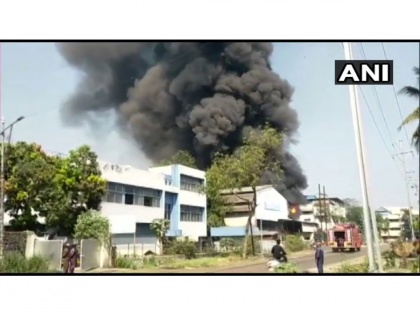 Navi Mumbai: Fire breaks out at chemical factory in Taloja area | Navi Mumbai: Fire breaks out at chemical factory in Taloja area