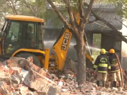 Tamil Nadu: Blast at Firecracker Factory in Virudhunagar Claims One Life, Injures Seven (VIDEO)