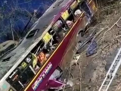 Yercaud Bus Accident: 4 Killed, 20 Injured After Bus Falls Into Gorge In Tamil Nadu (Watch) | Yercaud Bus Accident: 4 Killed, 20 Injured After Bus Falls Into Gorge In Tamil Nadu (Watch)