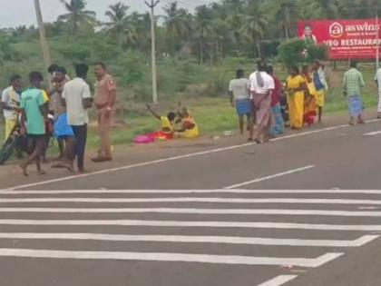 Tamil Nadu: Five Padayatra Pilgrims Killed After Being Knocked Down by Speeding Van on Thanjavur-Tiruchi National Highway | Tamil Nadu: Five Padayatra Pilgrims Killed After Being Knocked Down by Speeding Van on Thanjavur-Tiruchi National Highway Tamil Nadu: Five Padayatra Pilgrims Killed After Being Knocked Down by Speeding Van on Thanjavur-Tiruchi National Highway | Tamil Nadu: Five Padayatra Pilgrims Killed After Being Knocked Down by Speeding Van on Thanjavur-Tiruchi National Highway
