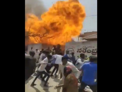 Telangana Cylinder Blast: Oil Lamp Causes Gas Cylinder Explosion in Karimnagar; Visuals Surface | Telangana Cylinder Blast: Oil Lamp Causes Gas Cylinder Explosion in Karimnagar; Visuals Surface