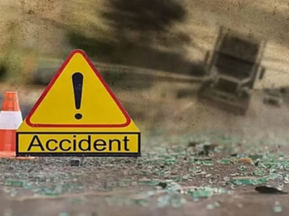 Pune Road Accident: Two Killed, Four Injured As Tempo Rams Into People | Pune Road Accident: Two Killed, Four Injured As Tempo Rams Into People