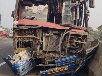 Thane Road Accident: Three Killed, 15 Injured as Auto-Rickshaw Collides with Bus and Multiple Vehicles (Watch Video)