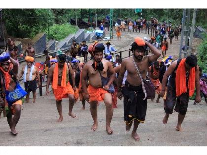 Pilgrimage to Sabarimala suspended for a day due to heavy rains | Pilgrimage to Sabarimala suspended for a day due to heavy rains