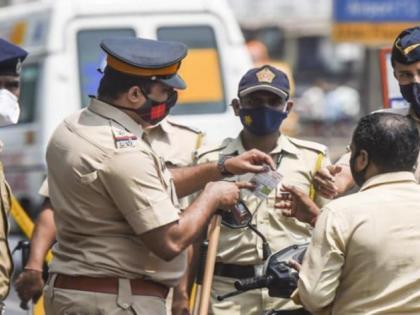 Security across Mumbai in malls, hotels and airport beefed up after bomb threat | Security across Mumbai in malls, hotels and airport beefed up after bomb threat