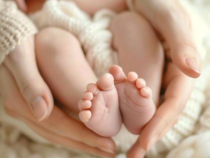 Palghar Woman Delivers Baby Girl Inside 108 Ambulance Amid Emergency Transfer | Palghar Woman Delivers Baby Girl Inside 108 Ambulance Amid Emergency Transfer Palghar Woman Delivers Baby Girl Inside 108 Ambulance Amid Emergency Transfer | Palghar Woman Delivers Baby Girl Inside 108 Ambulance Amid Emergency Transfer
