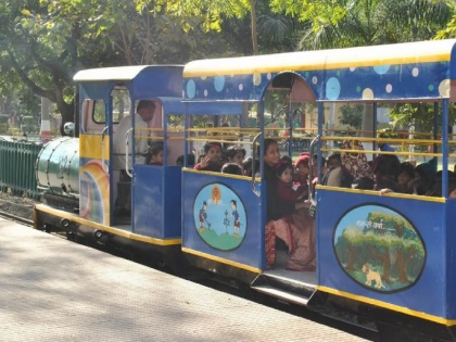 Navi Mumbai: Toy Trains Ready to Roll Again in Four Parks | Navi Mumbai: Toy Trains Ready to Roll Again in Four Parks