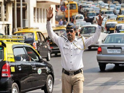 Mumbai traffic police makes seat belts compulsory for all car passengers from Nov 1st | Mumbai traffic police makes seat belts compulsory for all car passengers from Nov 1st