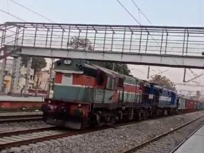 Shocking Video: Driverless Freight Train Travels From Kathua to Pathankot, Inquiry Launched | Shocking Video: Driverless Freight Train Travels From Kathua to Pathankot, Inquiry Launched