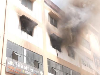 Triveni Sadan Fire: Huge Blaze Reported in Ayodhya’s Ram Path, Fire Tenders at Spot (Watch Video) | Triveni Sadan Fire: Huge Blaze Reported in Ayodhya’s Ram Path, Fire Tenders at Spot (Watch Video) Triveni Sadan Fire: Huge Blaze Reported in Ayodhya’s Ram Path, Fire Tenders at Spot (Watch Video) | Triveni Sadan Fire: Huge Blaze Reported in Ayodhya’s Ram Path, Fire Tenders at Spot (Watch Video)