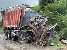 Chhattisgarh Tragedy: Borewell Truck Falls Into 60-Foot Gorge in Kawardha, 5 Dead, 4 Injured | Chhattisgarh Tragedy: Borewell Truck Falls Into 60-Foot Gorge in Kawardha, 5 Dead, 4 Injured Chhattisgarh Tragedy: Borewell Truck Falls Into 60-Foot Gorge in Kawardha, 5 Dead, 4 Injured | Chhattisgarh Tragedy: Borewell Truck Falls Into 60-Foot Gorge in Kawardha, 5 Dead, 4 Injured