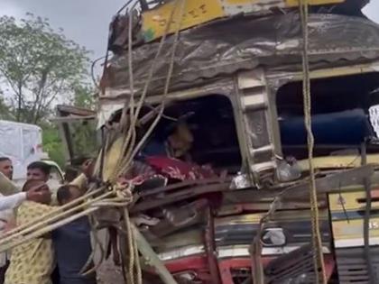 Jalgaon Tragedy: One Dead, One Injured in Horrific Truck Collision Near Swaminarayan Temple | Jalgaon Tragedy: One Dead, One Injured in Horrific Truck Collision Near Swaminarayan Temple