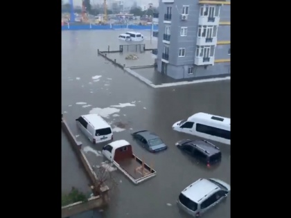 Turkey Floods: Schools Closed, Flights Grounded, Vehicles Submerged in Floodwaters in Antalya; Visuals Surface | Turkey Floods: Schools Closed, Flights Grounded, Vehicles Submerged in Floodwaters in Antalya; Visuals Surface