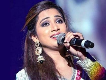 Singer Shreya Ghoshal while performing in the US | Singer Shreya Ghoshal while performing in the US