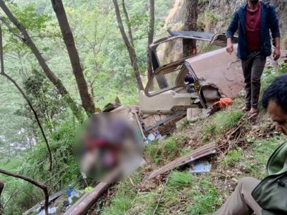 Uttarakhand Helicopter Crash: 4 Tourists Killed, Two Injured As Chopper Crashes Near Uttarkashi Forest | Uttarakhand Helicopter Crash: 4 Tourists Killed, Two Injured As Chopper Crashes Near Uttarkashi Forest Uttarakhand Helicopter Crash: 4 Tourists Killed, Two Injured As Chopper Crashes Near Uttarkashi Forest | Uttarakhand Helicopter Crash: 4 Tourists Killed, Two Injured As Chopper Crashes Near Uttarkashi Forest