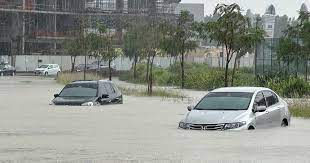 Dubai Rains: Airport, Malls Flooded, Schools Closed As Floods Ravage UAE (Watch Video) | Dubai Rains: Airport, Malls Flooded, Schools Closed As Floods Ravage UAE (Watch Video)